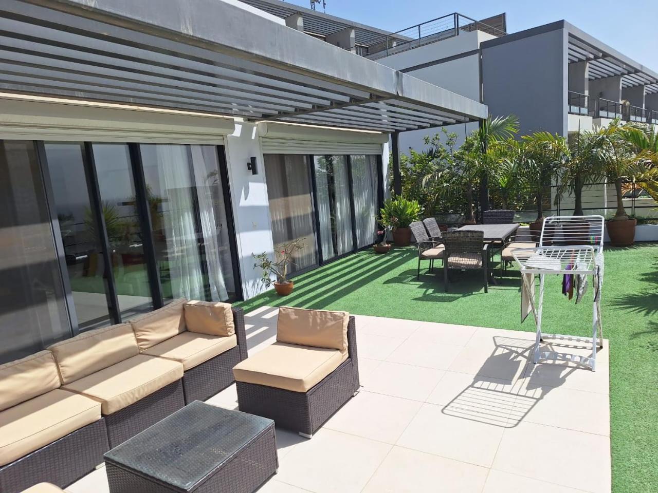 Appartement Luxueux 4p Meuble - Vue Sur *